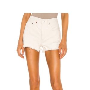 Levi’s 501 original short never been worn!